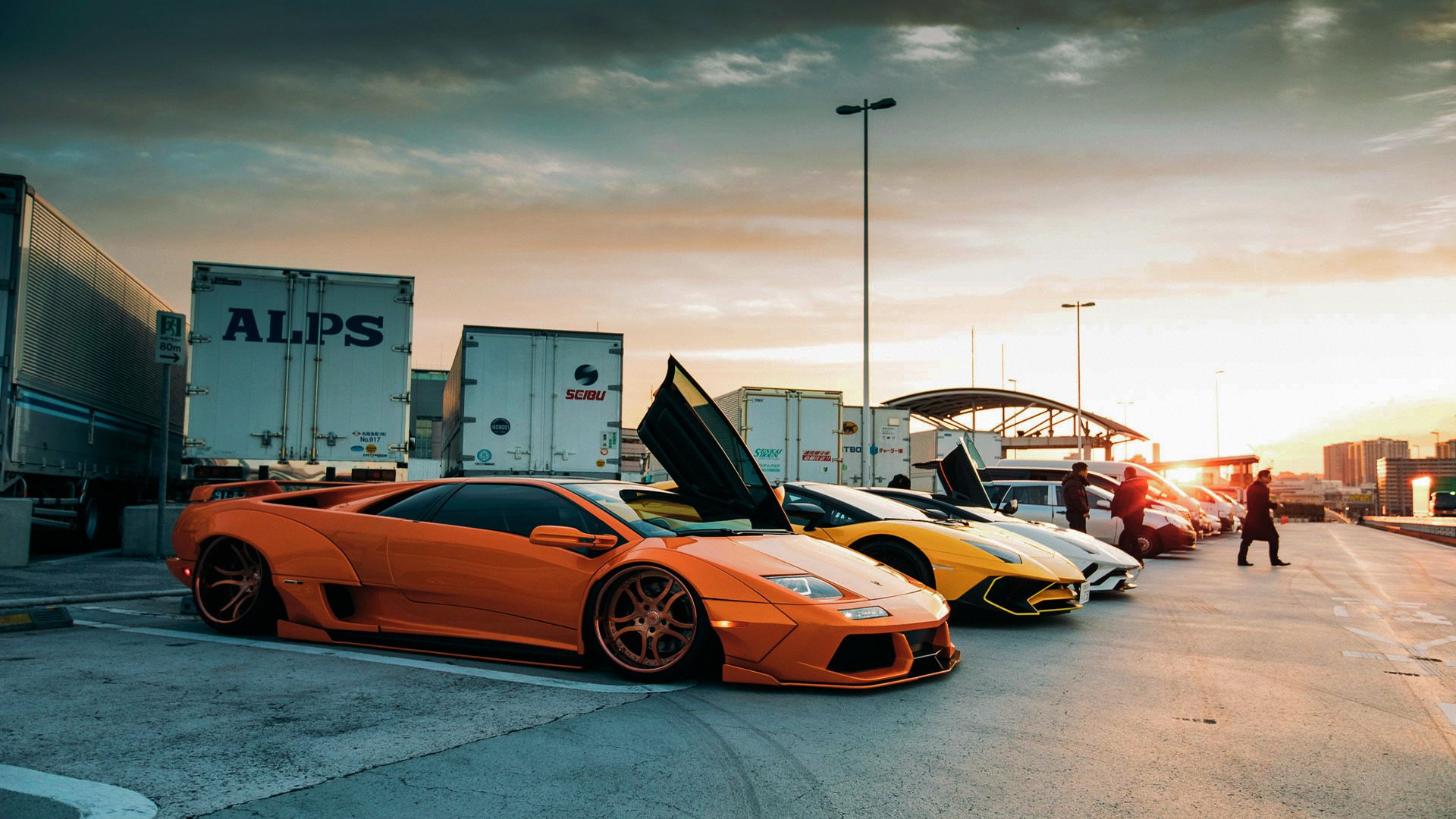 乐鱼体育(中国)官方网站-中国足球注重守门员专项训练提升门线防守能力，足球守门员新规则