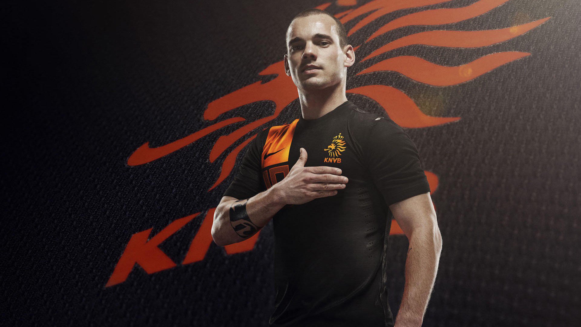 欧冠八强次回合：多特1比1拜仁 总比分2比4出局 赛后球迷仍以掌声送别